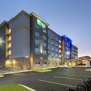 holiday-inn-express-suites-charlotte-southwest.1sthotelscharlotte.com/